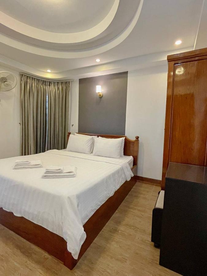 Rumnea Apartment Phnom Penh Exterior photo